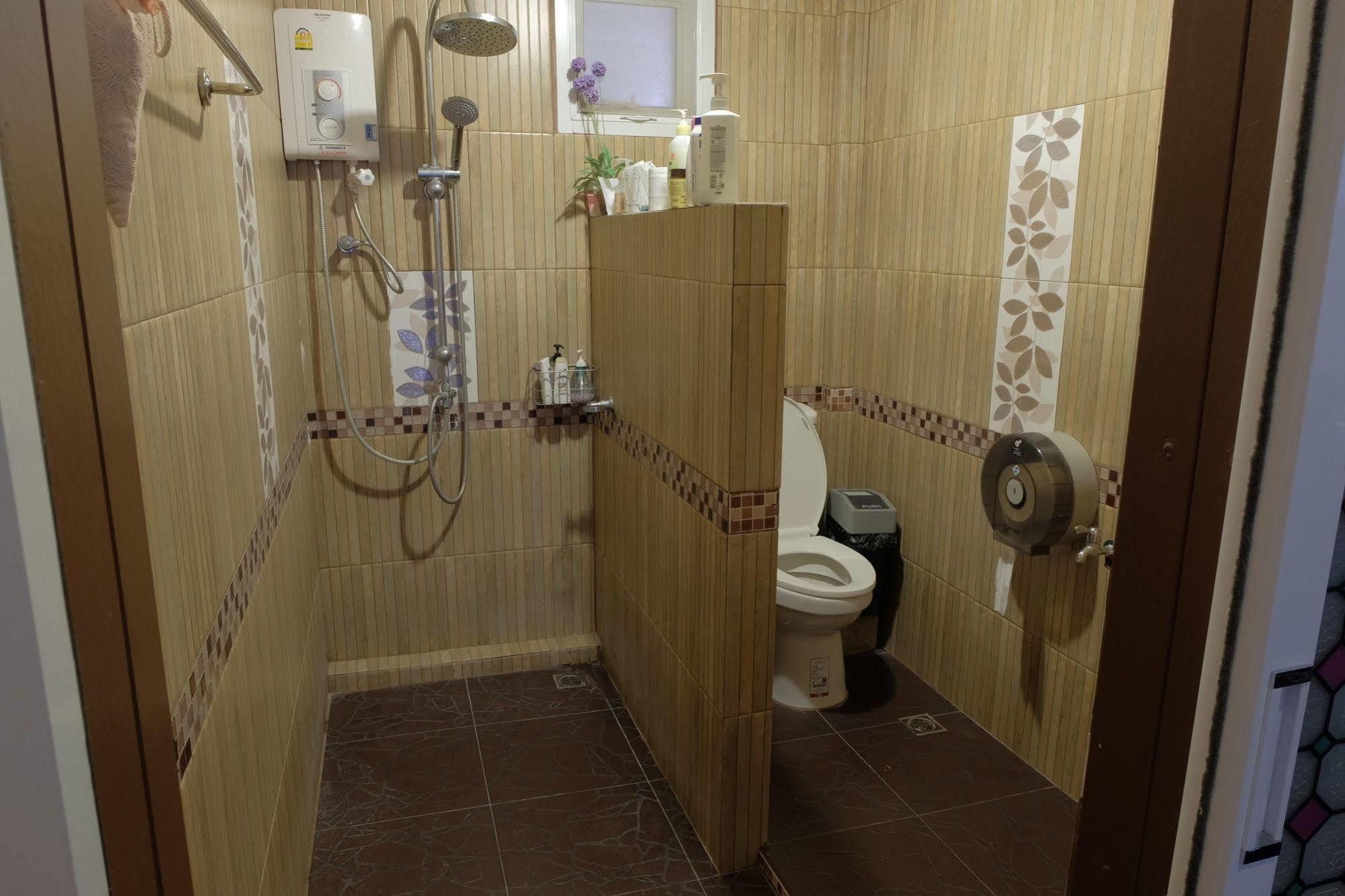 Baan Issara Boutique Hotel 南府 外观 照片