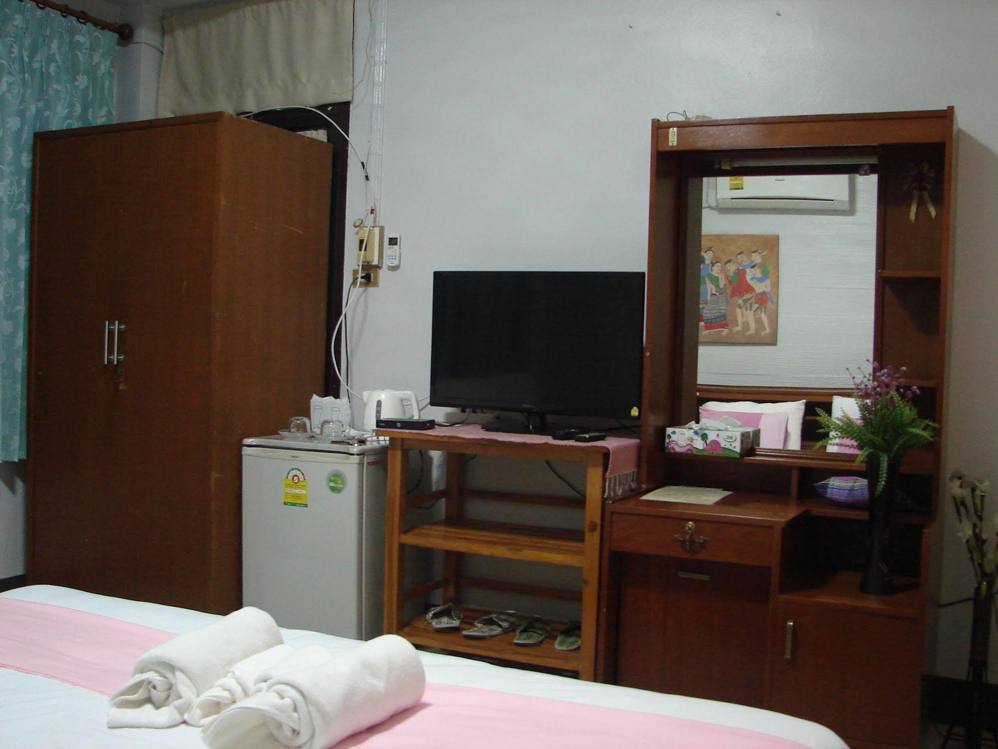 Baan Issara Boutique Hotel 南府 外观 照片